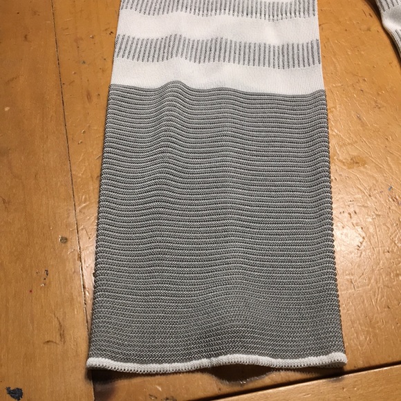 Armani Collezioni Striped Cardigan - Host Pick - Picture 9 of 14